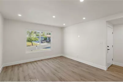 2192 Adrienne, Corona, CA 92882 - Photo 5