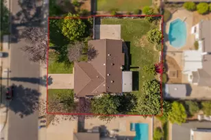 2415 Peppertree, Riverside, CA 92506 - Photo 33