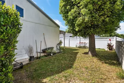 140 W Pioneer Avenue #38, Redlands, CA 92374 - Photo 35