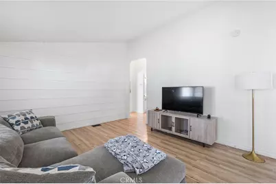 140 W Pioneer Avenue #38, Redlands, CA 92374 - Photo 7