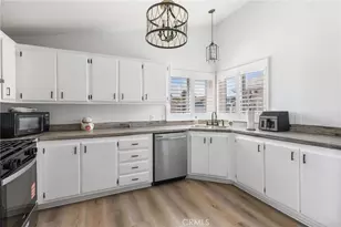 140 W Pioneer Ave, Redlands, CA 92374 - Photo 13