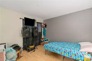 2166 W Alameda Ave, Anaheim, CA 92801 - Photo 13