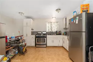 2166 W Alameda Ave, Anaheim, CA 92801 - Photo 31