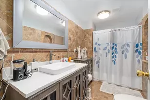 2166 W Alameda Ave, Anaheim, CA 92801 - Photo 25