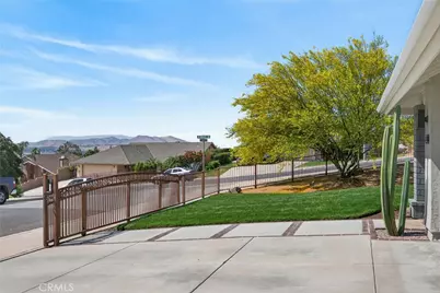 7613 Mountain Shadow, Jurupa Valley, CA 92509 - Photo 51