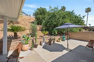 7613 Mountain Shadow, Jurupa Valley, CA 92509 - Photo 35