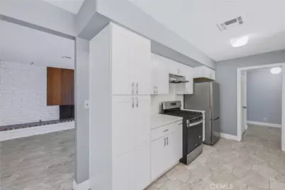 24673 Barton, Loma Linda, CA 92354 - Photo 9