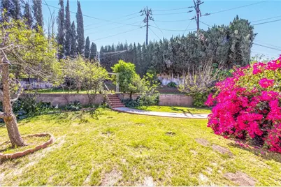 24673 Barton, Loma Linda, CA 92354 - Photo 37