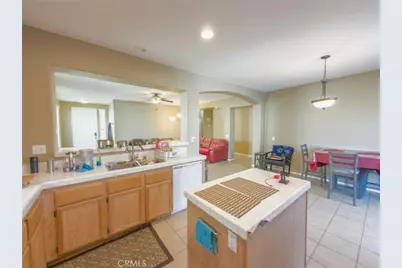 9421 Dragon Tree Drive, Hesperia, CA 92344 - Photo 25