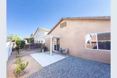 9421 Dragon Tree Drive, Hesperia, CA 92344 - Photo 35