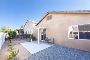 9421 Dragon Tree Dr, Hesperia, CA 92344 - Photo 35