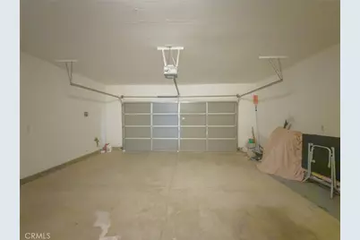 9421 Dragon Tree Drive, Hesperia, CA 92344 - Photo 33