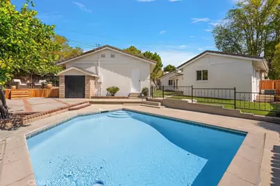 543 N Glenwood Avenue, Glendora, CA 91741 - Photo 5