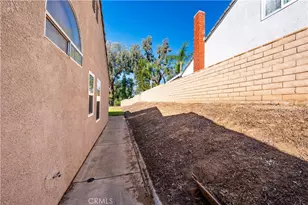 10451 Morning Ridge, Moreno Valley, CA 92557 - Photo 17