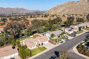 10451 Morning Ridge, Moreno Valley, CA 92557 - Photo 9