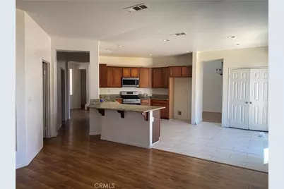 17667 View Mount Court, Victorville, CA 92395 - Photo 3
