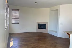 17667 View Mt Ct, Victorville, CA 92395 - Photo 5