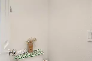 11036 Windcrest Ct, Adelanto, CA 92301 - Photo 29