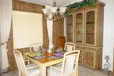 833 S Lyon Avenue, Hemet, CA 92543 - Photo 9