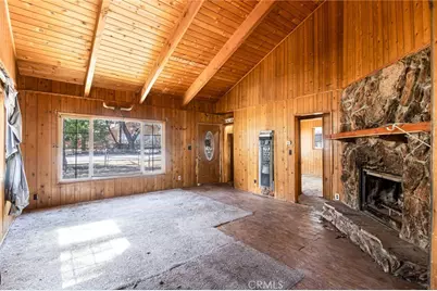 427 Holmes, Sugarloaf, CA 92386 - Photo 7