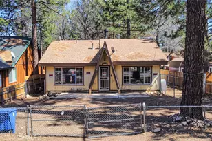 427 Holmes, Sugarloaf, CA 92386 - Photo 9