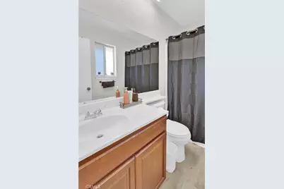 15870 Cazadero, Victorville, CA 92394 - Photo 37