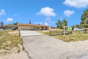 15870 Cazadero, Victorville, CA 92394 - Photo 3