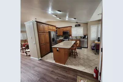 2011 Rachelle, Escondido, CA 92025 - Photo 11
