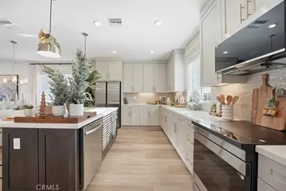 11427 Wildflower Lane, El Monte, CA 91731 - Photo 15