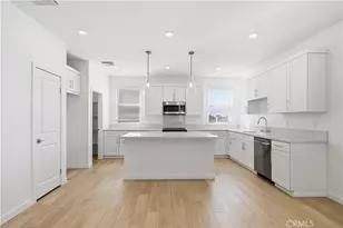 9329 Via Azul, Pico Rivera, CA 90660 - Photo 13