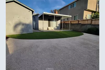 10563 Las Lunitas, Tujunga, CA 91042 - Photo 21