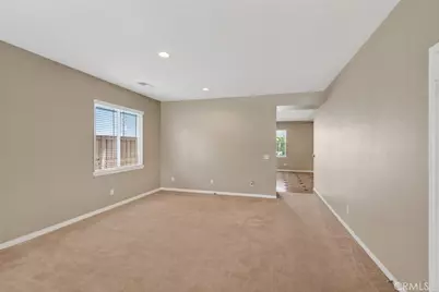 32795 Santa Cruz, Lake Elsinore, CA 92530 - Photo 9