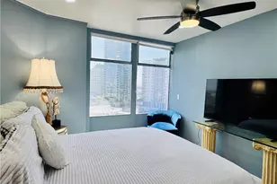 100 Atlantic Ave, Long Beach, CA 90802 - Photo 23