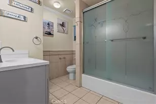 15000 Downey Ave, Paramount, CA 90723 - Photo 15