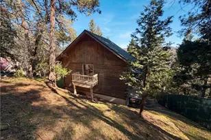 120 Zermat, Crestline, CA 92325 - Photo 5