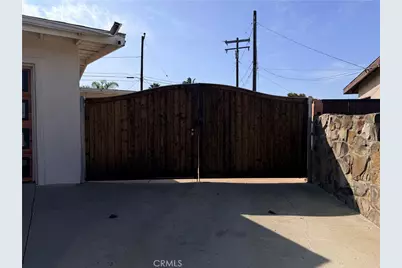 1720 Elsinore Circle, Oxnard, CA 93035 - Photo 3