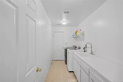 172 Goldenrod Avenue, Perris, CA 92570 - Photo 11