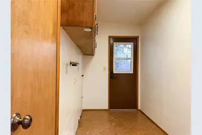 24035 Alpine Drive, Crestline, CA 92325 - Photo 15