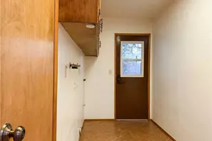 24035 Alpine Dr, Crestline, CA 92325 - Photo 15