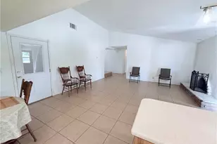 16212 Owen, Fontana, CA 92335 - Photo 11