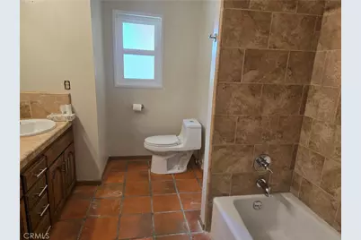 231 Hillandale Court, Riverside, CA 92507 - Photo 9