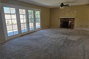 231 Hillandale Ct, Riverside, CA 92507 - Photo 3