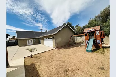 514 W Randall, Rialto, CA 92376 - Photo 17