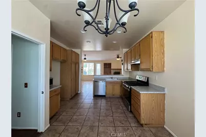 732 Dorothy Anna, Banning, CA 92220 - Photo 11