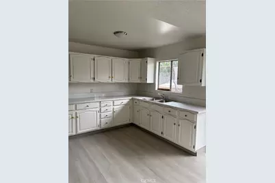 4863 Elizabeth Street, Cudahy, CA 90201 - Photo 59