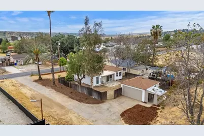 32568 Kentucky Street, Yucaipa, CA 92399 - Photo 45