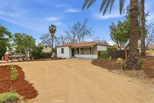 32568 Kentucky St, Yucaipa, CA 92399 - Photo 7