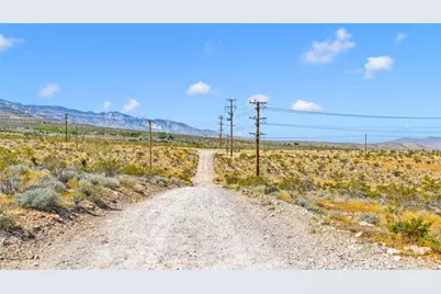 6909 Camp Rock, Lucerne Valley, CA 92356 - Photo 9