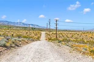 6909 Camp Rock, Lucerne Valley, CA 92356 - Photo 9