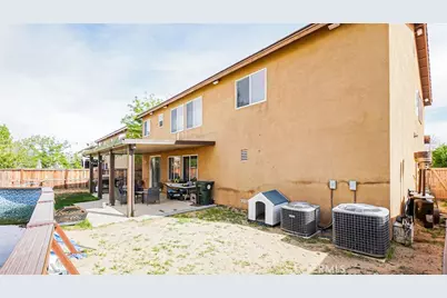11938 Tiffany, Victorville, CA 92392 - Photo 37